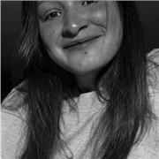 Sono disponibile per ripassi  aiuti nelle materie umanistiche :)